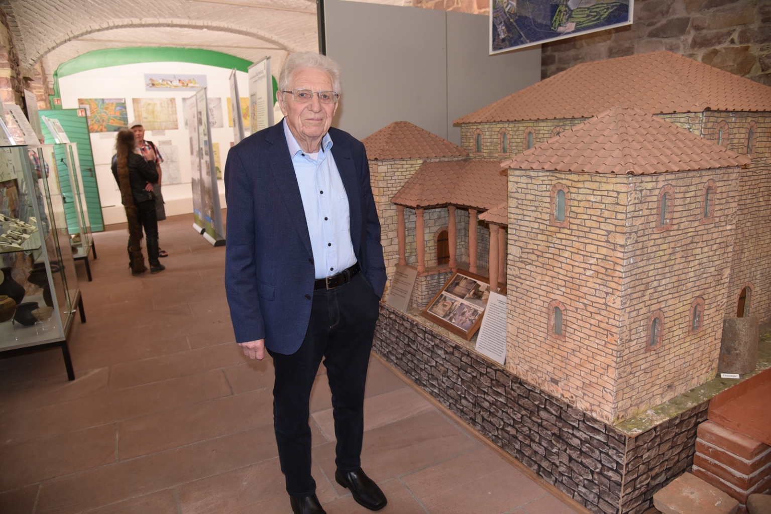 Siegwald Kehder, Bürgermeister im Ruhestand, besuchte die Abteilung Ortsgeschichte. Ihm ist es zu verdanken, dass es ein solches Museum überhaupt gibt.