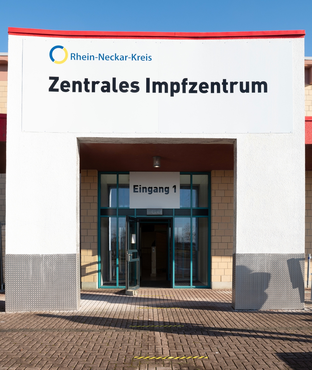 Eingang des Impfzentrums; Foto Landratsamt Rhein-Neckar-Kreis