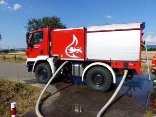 Symbolbild Feuerwehrlöschfahrzeug