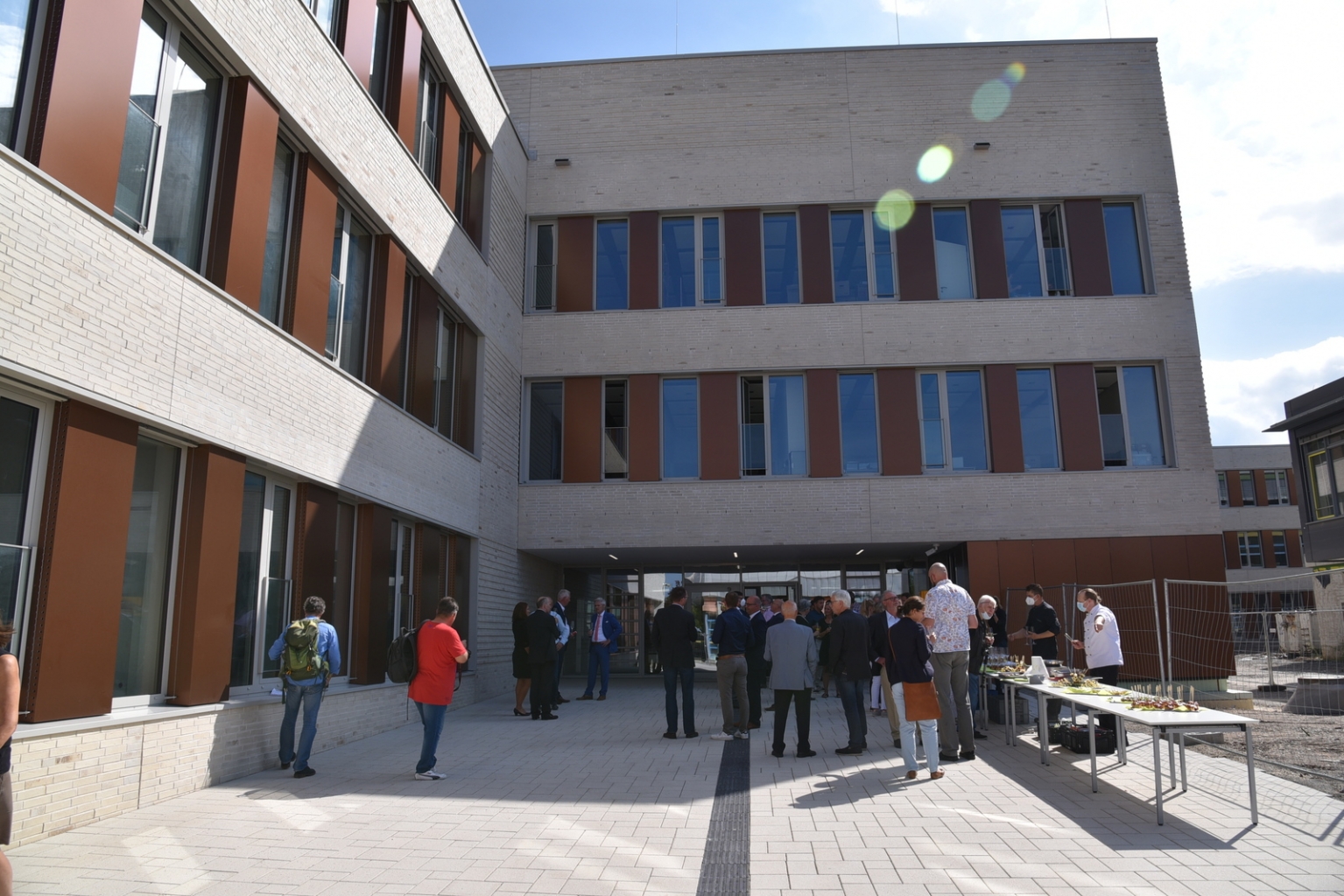 Die neue Schimper-Gemeinschaftsschule, Blick auf den Haupteingang.