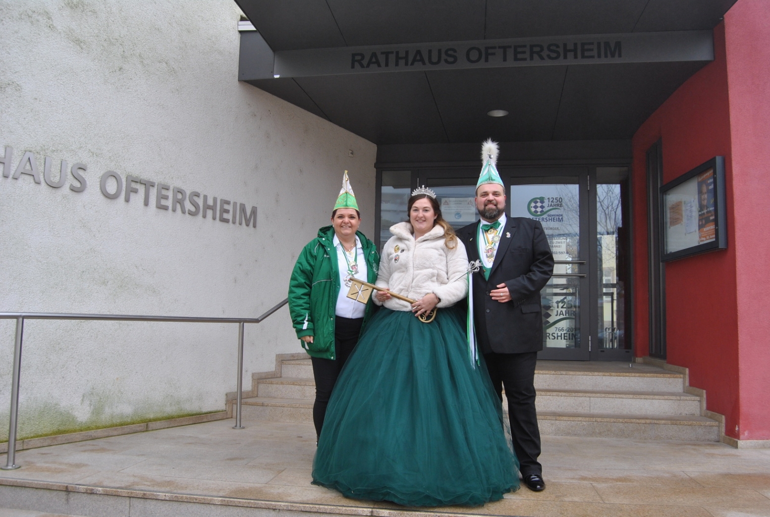 Der Rathausschlüssel gehört nun den Grün-Weiß-Narren. Foto: Gemeinde