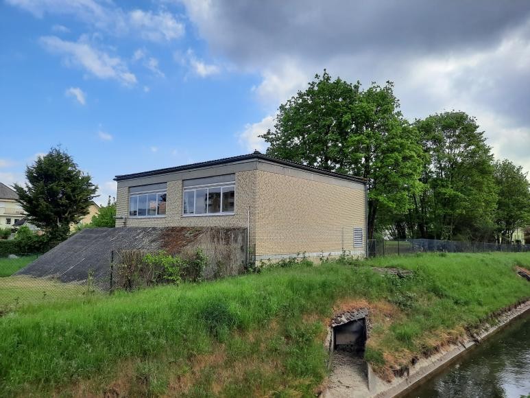 Ansicht des Hebewerks mit Regenrückhaltebecken