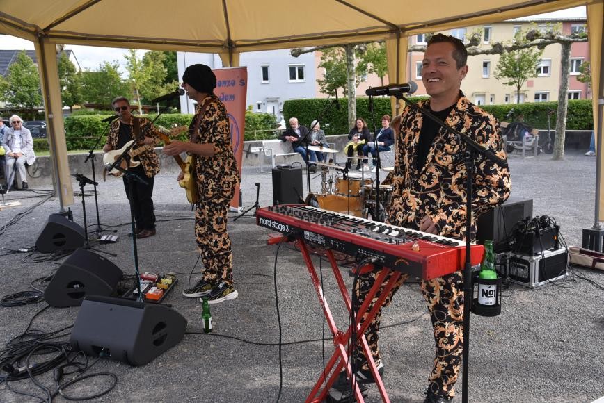 Die Band Gonzo's Jam hatte Spaß auf dem Lessingplatz.