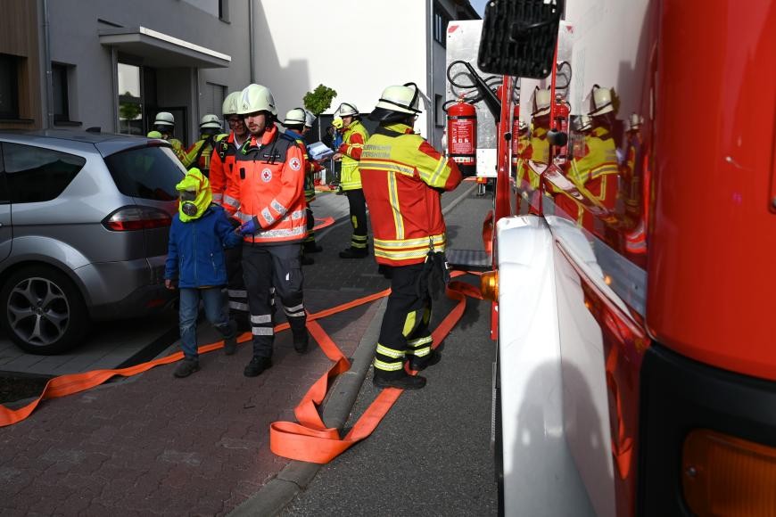 Alle sind konzentriert bei der Einsatzübung.