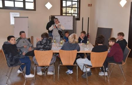 Gruppenarbeit in der einen Gruppe